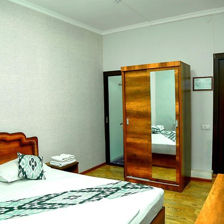 Hotel Mir Адрес Abu Ali Ibn Sino 4A Buhara Exterior foto