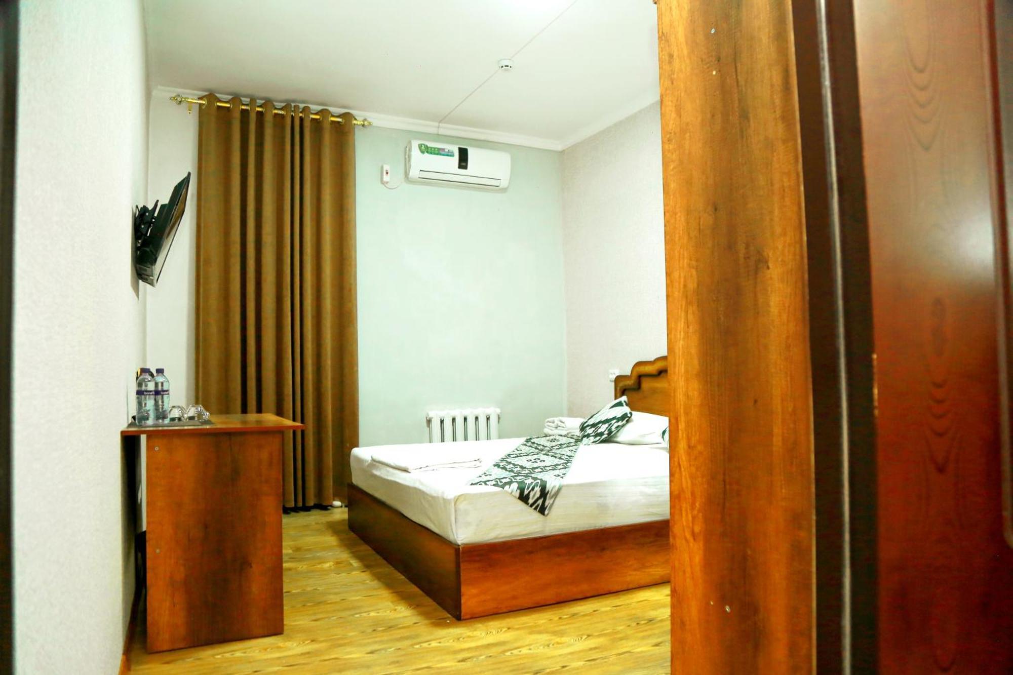 Hotel Mir Адрес Abu Ali Ibn Sino 4A Buhara Exterior foto