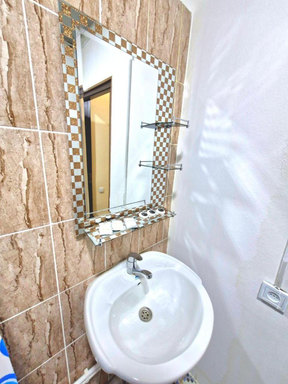 Hotel Mir Адрес Abu Ali Ibn Sino 4A Buhara Exterior foto